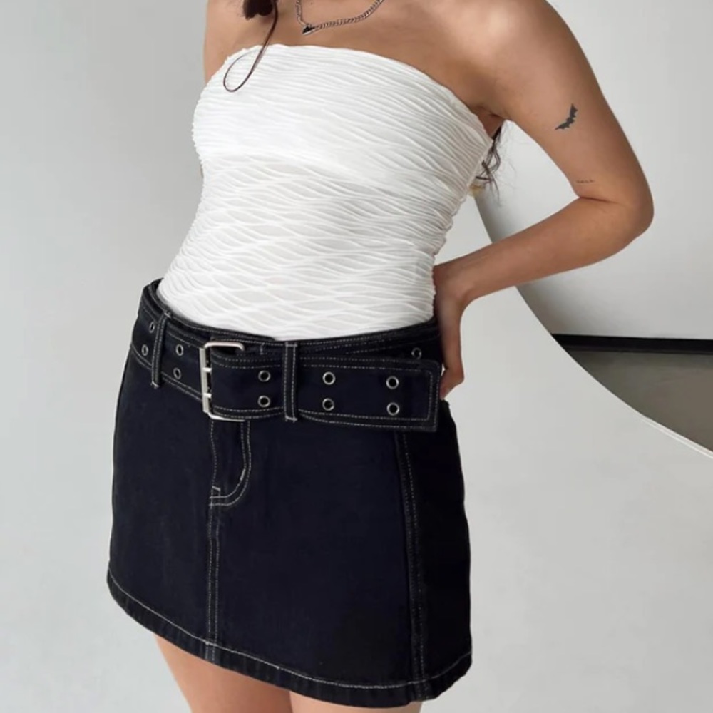 Princess Polly - NWT Makena Strapless Bodysuit White Petite